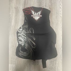 HO Sports Men’s Large Red Black Ski Vest